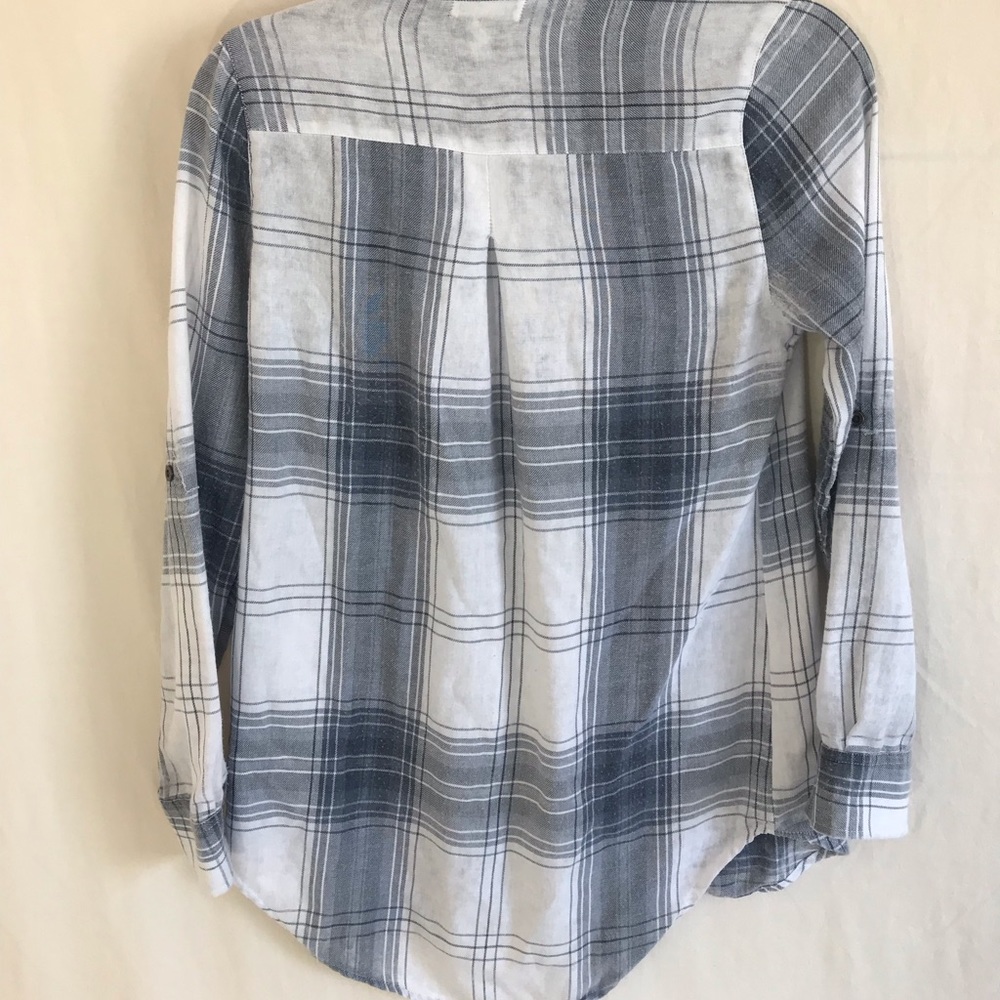 white and gray full tilt flannel - Picture 2 of 2